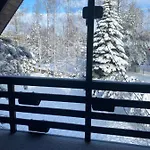 بيت خشبي Blanco *